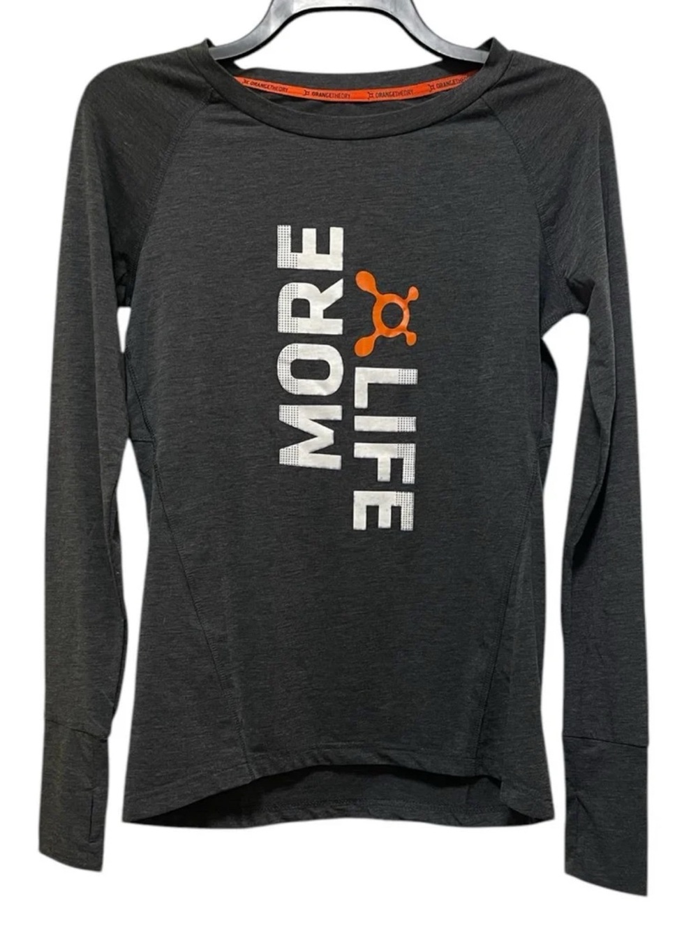ORANGETHEORY FITNESS GRAPHIC TEE WOMENS LONG SLEEVES GRAY COLOR SIZE MEDIUM (M)